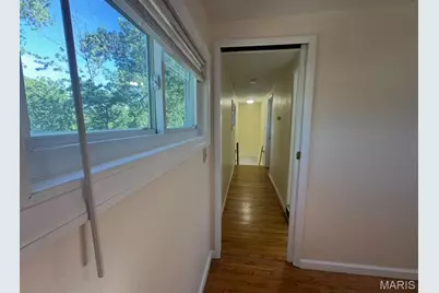 1912 Overland Drive, Saint Louis, MO 63114 - Photo 19