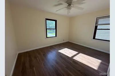 1912 Overland Drive, Saint Louis, MO 63114 - Photo 13