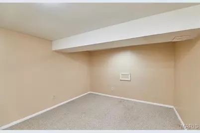 1815 Lakemont Lane, Hazelwood, MO 63138 - Photo 31