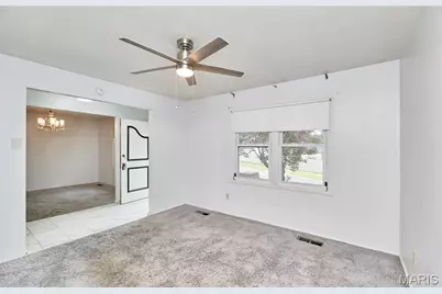 1815 Lakemont Lane, Hazelwood, MO 63138 - Photo 7