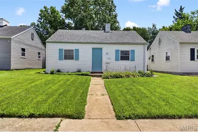 3204 Jasper Park, Saint Louis, MO 63139 - Photo 1