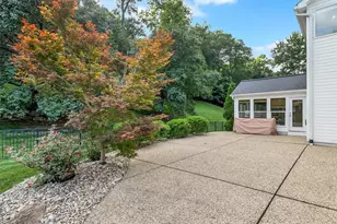 659 Southern Hills Dr, Eureka, MO 63025 - Photo 47