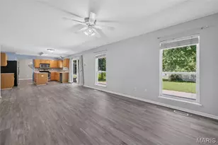 204 Boulder Point Dr, Saint Peters, MO 63376 - Photo 23