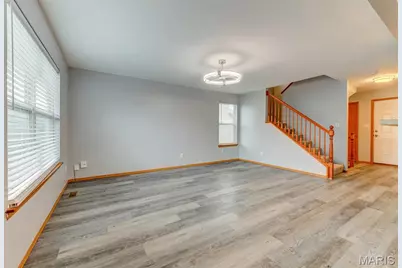 4940 Hurstborough Court, Hazelwood, MO 63042 - Photo 15
