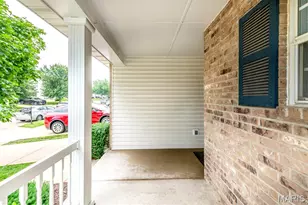 4940 Hurstborough Ct, Hazelwood, MO 63042 - Photo 7