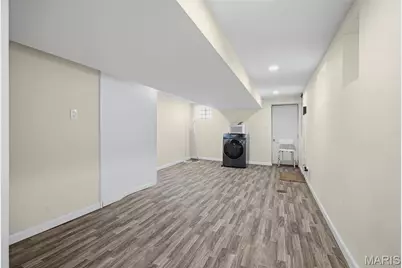 4215 Maryland Avenue, Saint Louis, MO 63108 - Photo 29