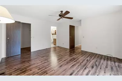5615 Wieland Drive, Saint Louis, MO 63128 - Photo 25