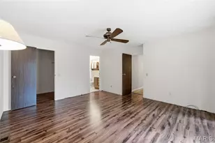 5615 Wieland Dr, Saint Louis, MO 63128 - Photo 25