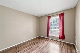 5615 Wieland Dr, Saint Louis, MO 63128 - Photo 17