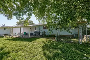 2755 Patterson Rd, Florissant, MO 63031 - Photo 25