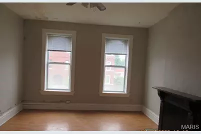 3209 Morgan Ford Road, Saint Louis, MO 63116 - Photo 7