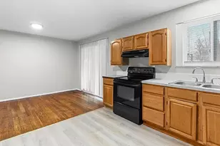 10265 Lord Dr, Saint Louis, MO 63136 - Photo 7