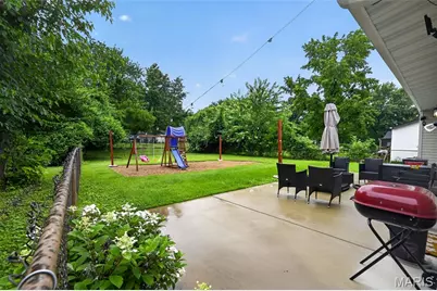 3027 Luxury Drive, Florissant, MO 63031 - Photo 33