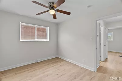4615 Virginia Avenue, Saint Louis, MO 63111 - Photo 49
