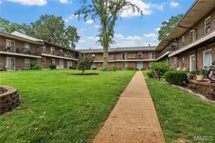 6923 Colonial Woods Dr, Saint Louis, MO 63129 - Photo 25