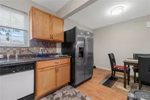 6923 Colonial Woods Dr, Saint Louis, MO 63129 - Photo 11