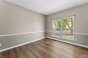 1442 Norwood Hills Dr, O'Fallon, MO 63366 - Photo 9