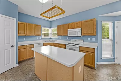 1442 Norwood Hills Drive, O'Fallon, MO 63366 - Photo 17