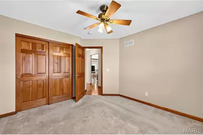 3201 Bear Tracks Drive, Wentzville, MO 63385 - Photo 35