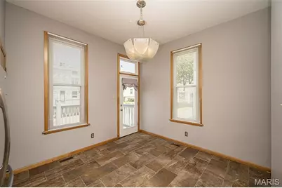 2635 Saint Vincent Avenue, Saint Louis, MO 63104 - Photo 9