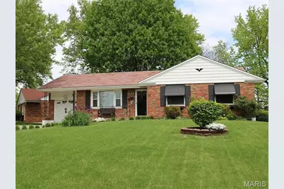 1131 Dunford Drive, Saint Louis, MO 63137 - Photo 1
