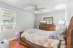 1131 Dunford Dr, Saint Louis, MO 63137 - Photo 17