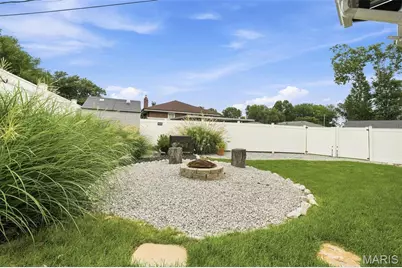 9401 Reavis Barracks Road, Saint Louis, MO 63123 - Photo 21
