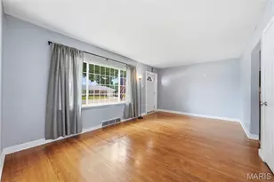 9401 Reavis Barracks Rd, Saint Louis, MO 63123 - Photo 5