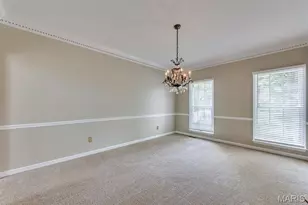 212 Turnberry Pl Dr, Wildwood, MO 63011 - Photo 9