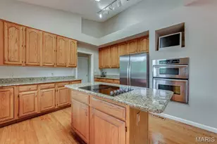 212 Turnberry Pl Dr, Wildwood, MO 63011 - Photo 17