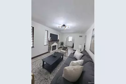 6707 Perry Avenue, Saint Louis, MO 63121 - Photo 7