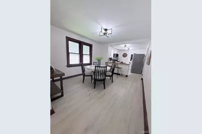 6707 Perry Avenue, Saint Louis, MO 63121 - Photo 9