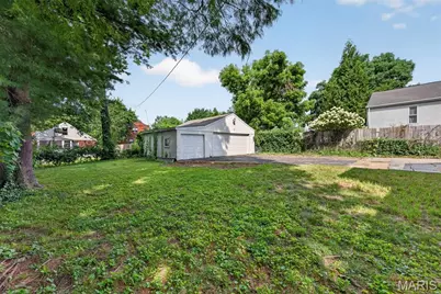 915 Tavalon Avenue, Rock Hill, MO 63119 - Photo 47