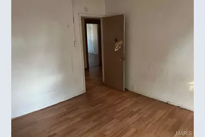 5231 Lotus Avenue, Saint Louis, MO 63113 - Photo 7