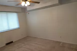 130 Sackett Dr, Florissant, MO 63033 - Photo 5