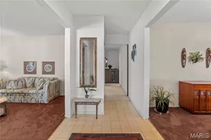 9218 Laramie Dr, Saint Louis, MO 63126 - Photo 7