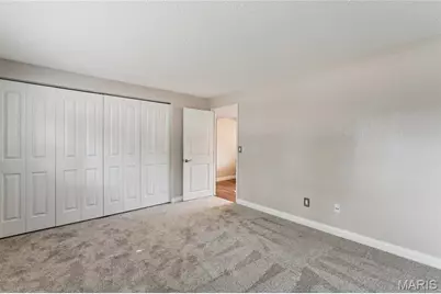 1950 San Luis Rey Parkway, Fenton, MO 63026 - Photo 15