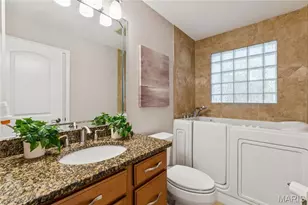 1950 San Luis Rey Pkwy, Fenton, MO 63026 - Photo 11
