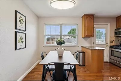 1950 San Luis Rey Parkway, Fenton, MO 63026 - Photo 5