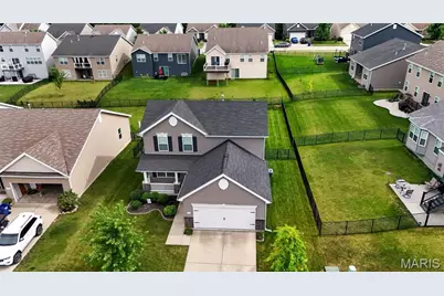504 Golden Leaf Ct, Lake Saint Louis, MO 63367 - Photo 35