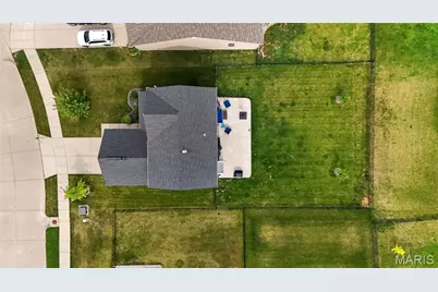504 Golden Leaf Ct, Lake Saint Louis, MO 63367 - Photo 39
