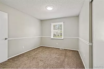 4057 Fox Island Drive, Florissant, MO 63034 - Photo 13
