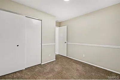 4057 Fox Island Drive, Florissant, MO 63034 - Photo 11