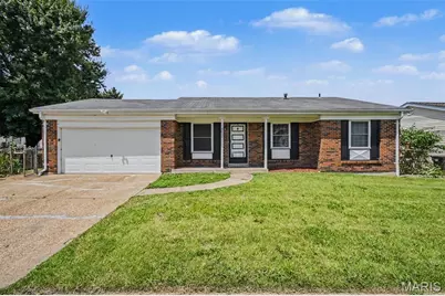 4057 Fox Island Drive, Florissant, MO 63034 - Photo 1