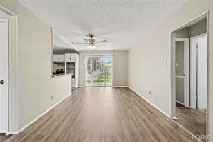 4057 Fox Island Dr, Florissant, MO 63034 - Photo 3
