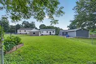 365 St Marie St, Florissant, MO 63031 - Photo 35