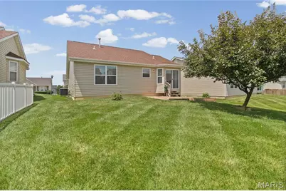 226 Stone Run Boulevard, Wentzville, MO 63385 - Photo 27