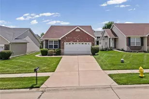 226 Stone Run Blvd, Wentzville, MO 63385 - Photo 1