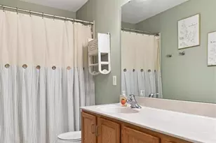 3221 Kingsridge Manor Dr, Oakville, MO 63129 - Photo 39