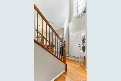 3221 Kingsridge Manor Drive, Oakville, MO 63129 - Photo 3